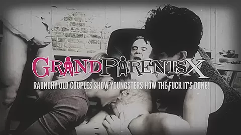 Old Slut Shows us how to Fuck - Grandparentsx