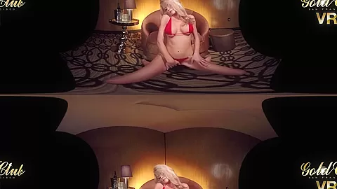 Kyndall in Kyndall Topless Lapdance - VRClubz
