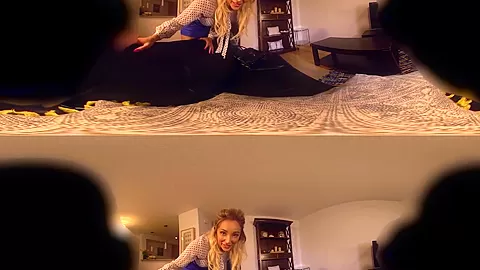 Sasha Leigh in Horny Blonde Girlfriend - HoloGirlsVR