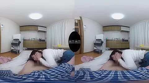 Dutiful Girlfriend Takes Care of Bedridden Boyfriend 1 - ChinChinVR