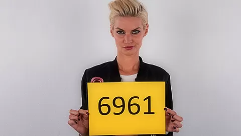 Petra xVirtual in CzechCasting - Supermodel Petra - xVirtual