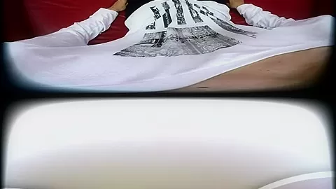 Aya Sazanami in Aya Sazanami Secret Love with Virgin - WAAPVR