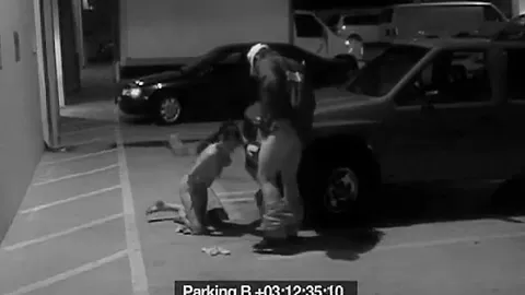 Slut blows security guard to get out of fine