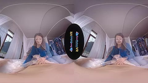 VR porn - Roommate Rendezvous - SexBabesVR