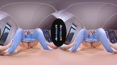 VR porn - Roommate Rendezvous - SexBabesVR