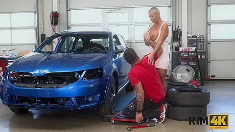 RIM4K. Mechanic Frank enjoys hot rimming received from his friend