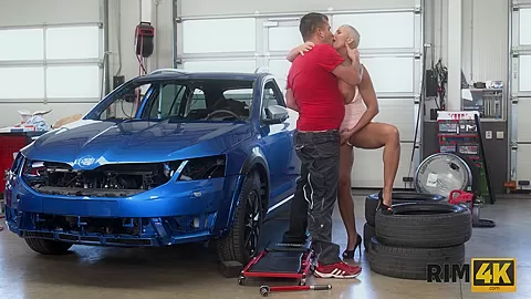RIM4K. Mechanic Frank enjoys hot rimming received from his friend