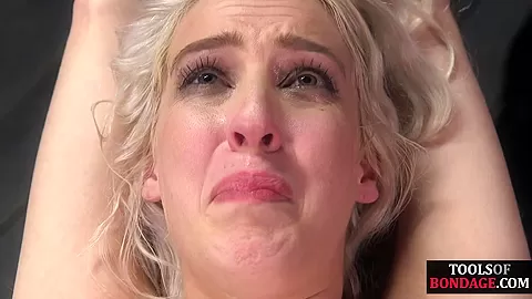 Feet whipped sub suffers in electro orgasmic sex by master