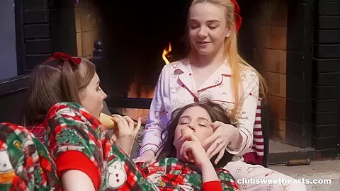 Hoe Hoe Hoes - Clubsweethearts