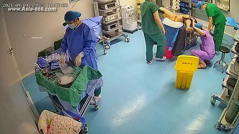 Peeping Hospital patient.12