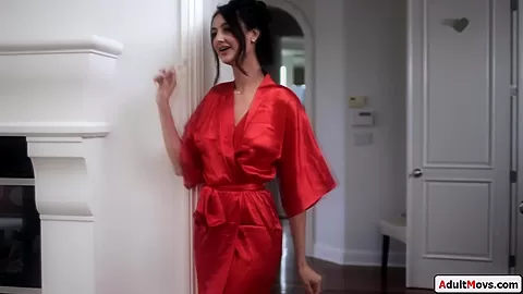 Wanna know how I got my super hot stepsister to suck me off?