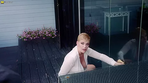 Sexy Blonde Milf Gets Fucked In The Ass - MatureNL