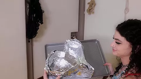 BDSM bakers anal sponge cake release