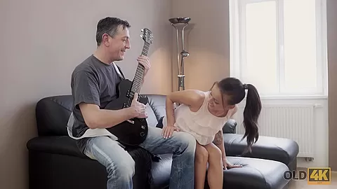 OLD4K. Curious teen 18+ makes closer acquaintance with mature guitarist