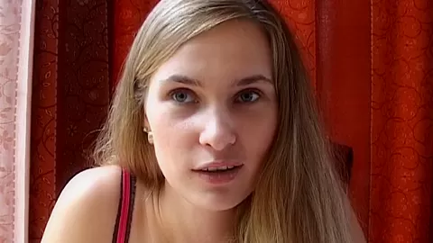 Ester in hot homemade video showing two lovers fuck