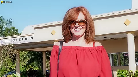 This Steamy Milf Flashes Outside And Plays With A Clitsucker - MatureNL
