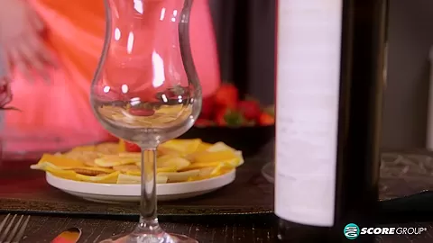 Centerpiece of Cleavage