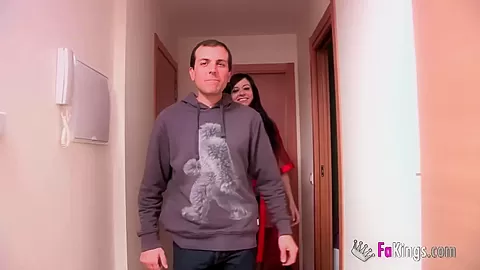 Young stud gets into Damaris Ass