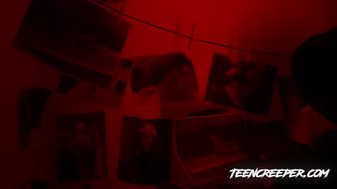 teen 18+ Creeper Goldie Glock
