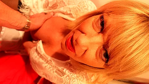 Naughty British Housewife Amy Sucking In Pov Style - MatureNL