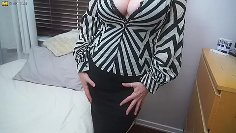 Kinky Hairy Step mom From The Uk Showing Off Her Dirty Mind - MatureNL