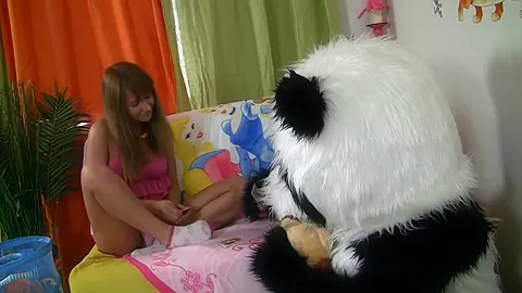 Cute girl had hardcore fucking with a kinky toy