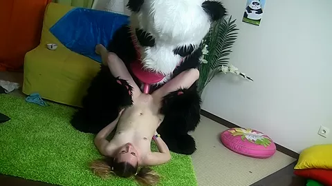 Hot nude bitch got fucked by a kinky sex toy