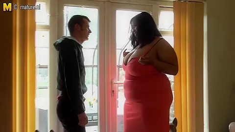 Ebony Mature Bbw Sucking And Fucking Her Little White Toy Boy - MatureNL