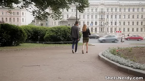 She Is Nerdy - Argentina - Mixing sex with English studies