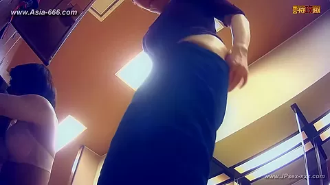 japanese public bathroom changeroom.85