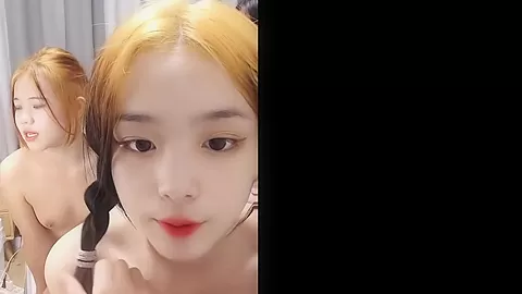 chinese teens 18+ live chat with mobile phone.895