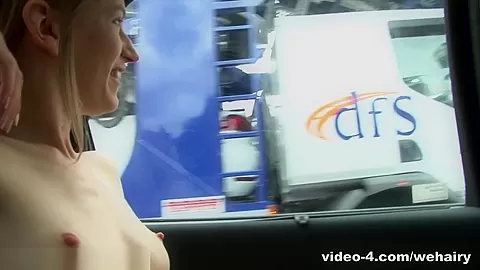 Katie Daze takes her hairy pussy for a ride