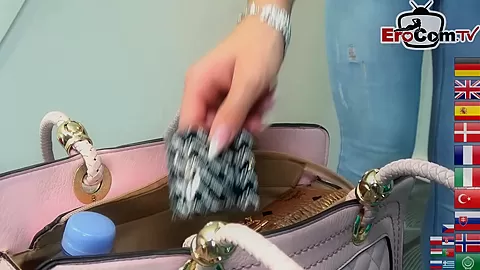 Deutscher Ballon dreier FFM mit 2 Fetish amateur Milfs
