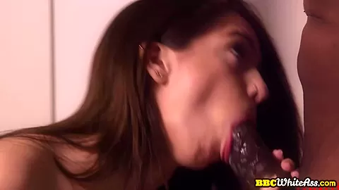 IR anal babe with medium boobs ass to mouth deepthroats BBC
