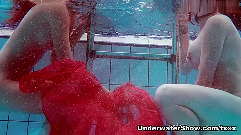 UnderwaterShow Video: Piyavkaszilva