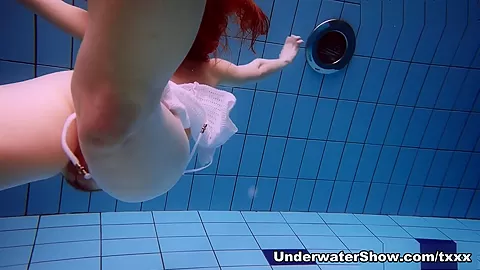 UnderwaterShow Video: Marketa