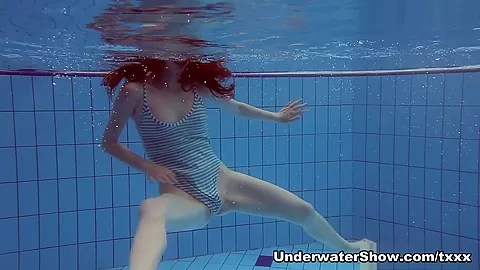 UnderwaterShow Video: Libuse