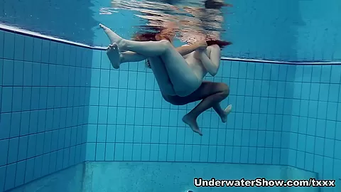 UnderwaterShow Video: Katrin Lucy