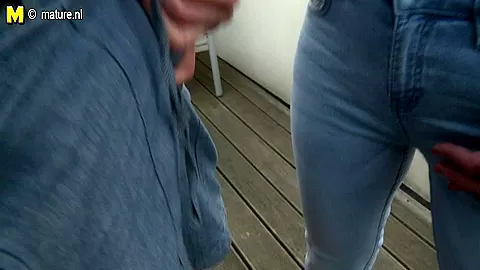 Naughty Milf Giving Head Pov Style - MatureNL