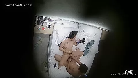 Hackers use the camera to remote monitoring of a lover's home life.638