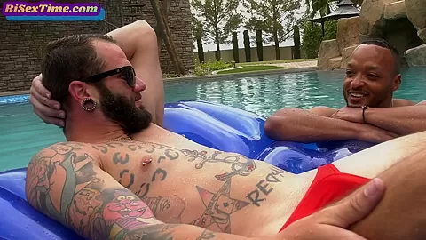 Bisexual inked IR babe 3some outdoor fucked on the pool