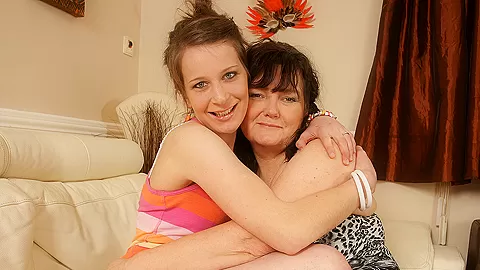 Two Hot Old And Young Lesbians Eat Each Other's Pussies - MatureNL