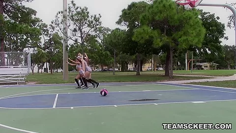 Basketball in Basketball - BFFS