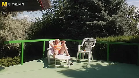 Naughty Mature Slut Masturbating In The Warm Sun - MatureNL