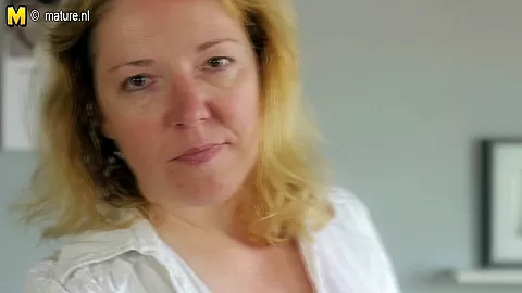 Horny Blonde Mama Sucking Cock - MatureNL