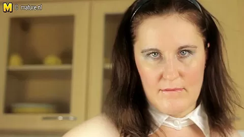 Horny Chubby Mama Playing Dirty Games In Her Kitchen - MatureNL