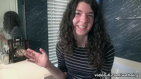 Silki Smith introduces herself in her bathroom