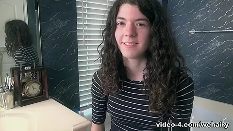 Silki Smith introduces herself in her bathroom