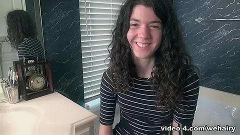 Silki Smith introduces herself in her bathroom