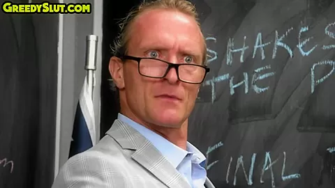 Hairy college lady fucked by BWC teacher in classroom